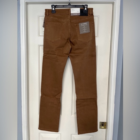 DL1961 Avery Modern Straight Leg Jeans in Tigers Eye 31 x 34 Preppy‎ - Picture 2 of 7